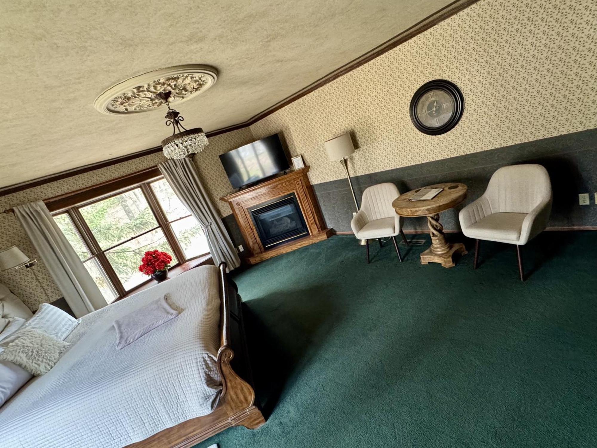 Otter Creek Eau Claire Altoona Bed & Breakfast Eksteriør bilde